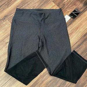 Zella Capri leggings